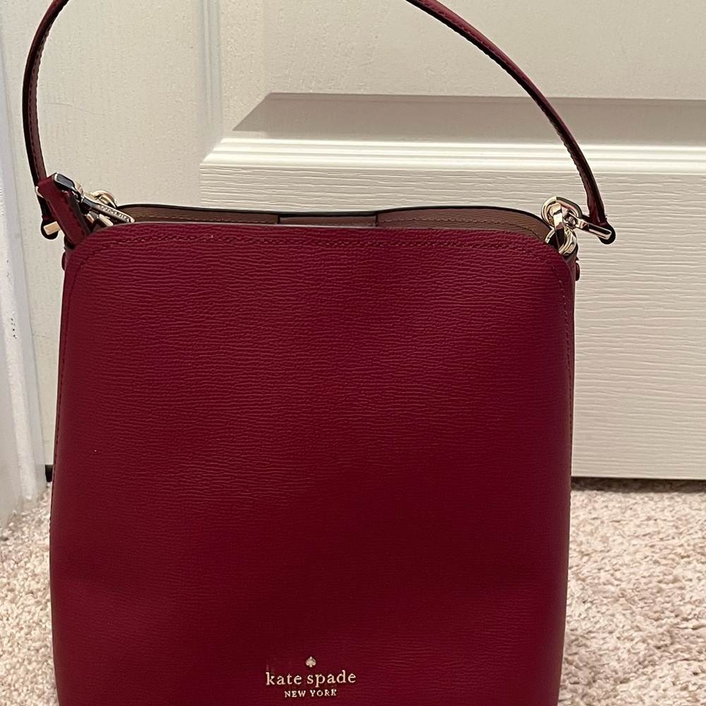 kate spade large darcy bucket shoulder and crossbody bag - Picture 3 of 6